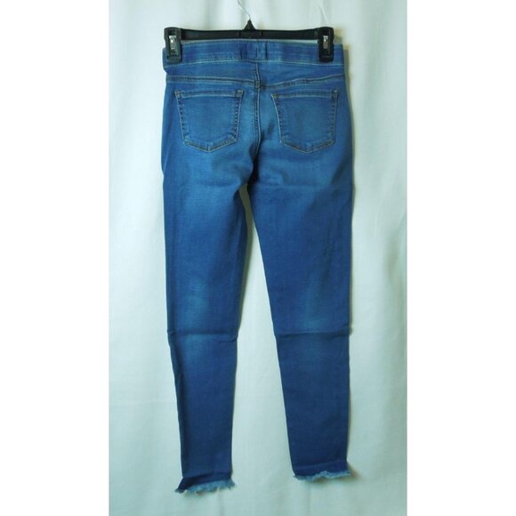 Girls SO Medium Wash Distressed Raw Hem Mid Rise Ultimate Jeggings Size 12 - Picture 5 of 8